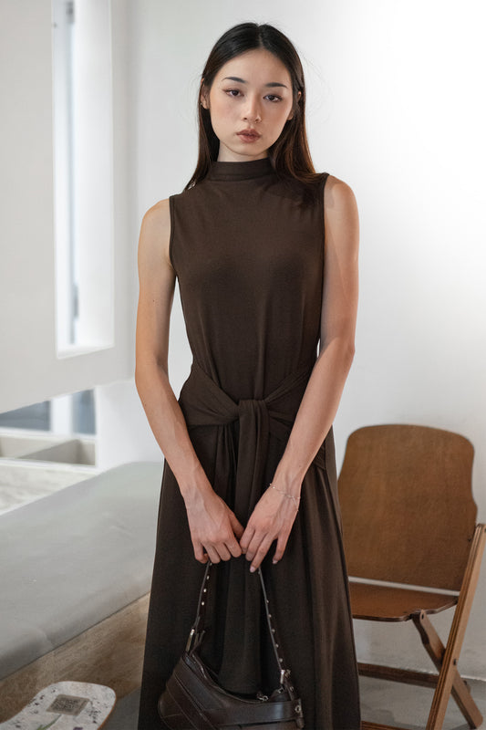 Funnel Neck Silhouette Knot Dress